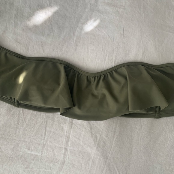 Hollister Bikini Top - Picture 2 of 5